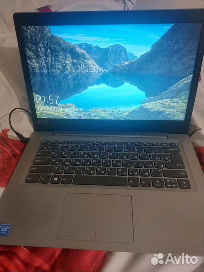 Ноутбук lenovo