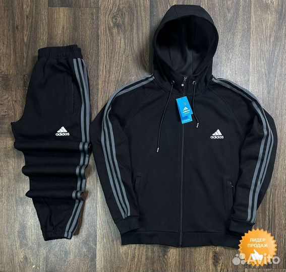 Спортивный костюм Adidas