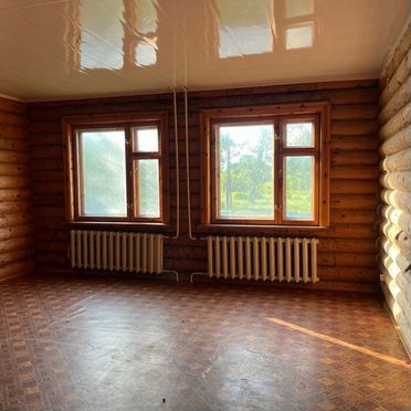 Дом 100 м² на участке 10 сот.