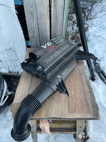 Корпус воздушного фильтра Mercedes-Benz Vito W639