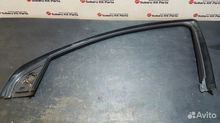 Накладка рамки двери передняя левая Audi Q7 4L 4.2