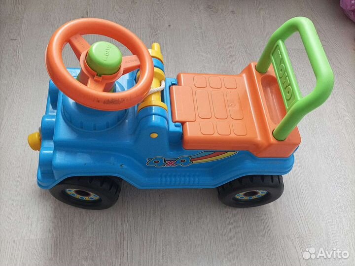 Машинка-каталка Molto Джип