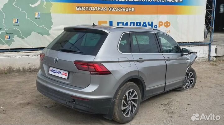 Датчик положения коленвала Volkswagen Tiguan (Mk2) 04C906433