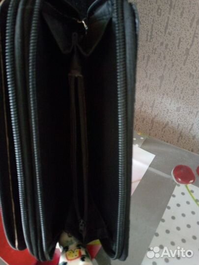 Кошелек женский чёрный новый кож.зам