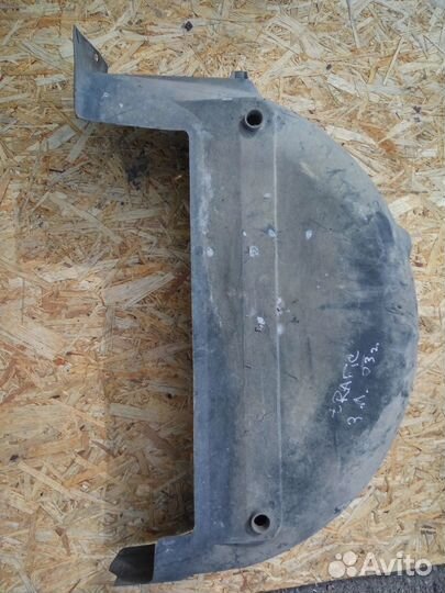 Рено Трафик подкрылок задний левый Лев