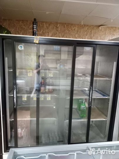 Холодильник витрина бу для напитков