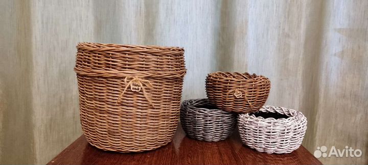 Кашпо из искусственного ротанга