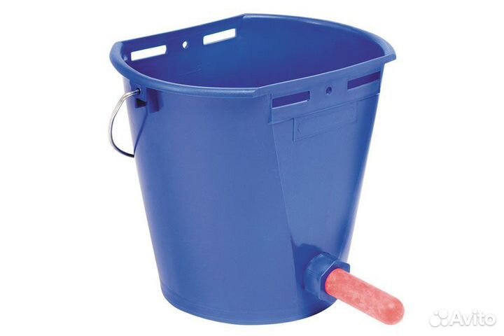 Ведро для выпойки телят