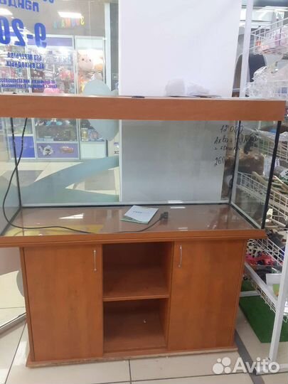 Аквариум с тумбой