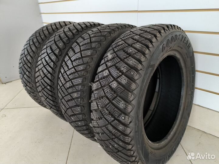 Goodyear Ultragrip Ice Arctic 195/65 R15 95T