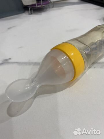 Силиконовая ложка дозатор для введения прикорма