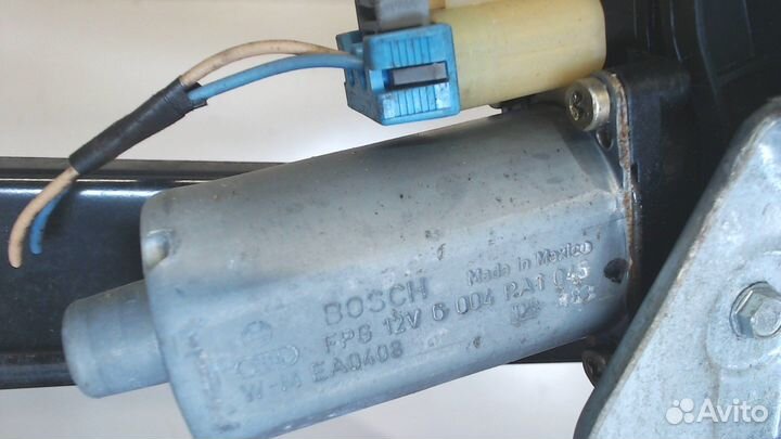 Стеклоподъемник электрический GMC Envoy, 2004