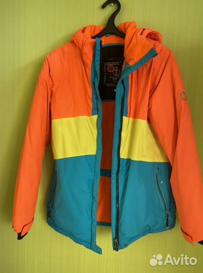 Куртка горнолыжная