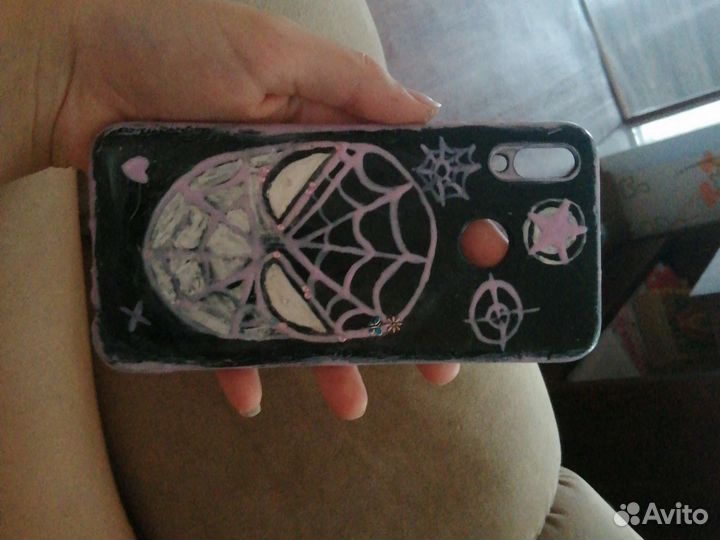 Чехол на телефон