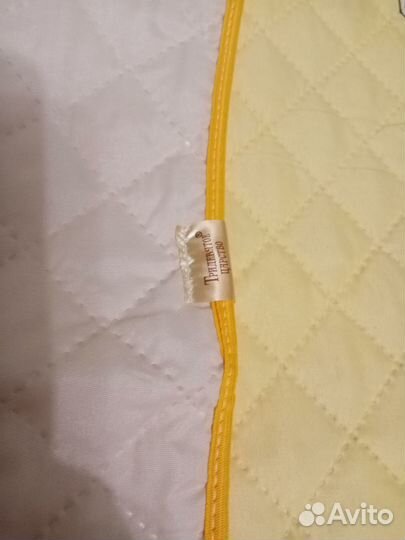 Покрывало на кровать новое