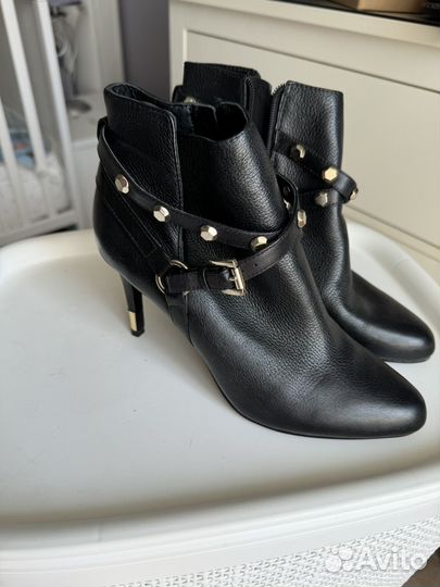 Ботильоны guess