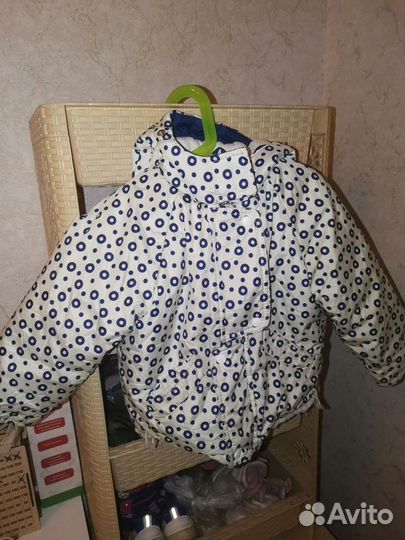 Куртки на девочку