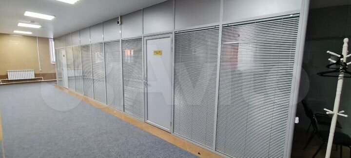 Здание, 2905 м²