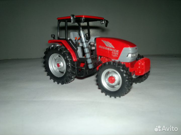 Модель 1 43 трактор mccormick CX95 2004