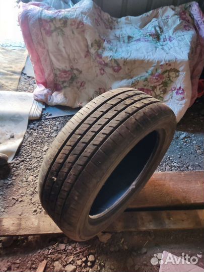 Roadstone N'Fera RU5 255/50 R20