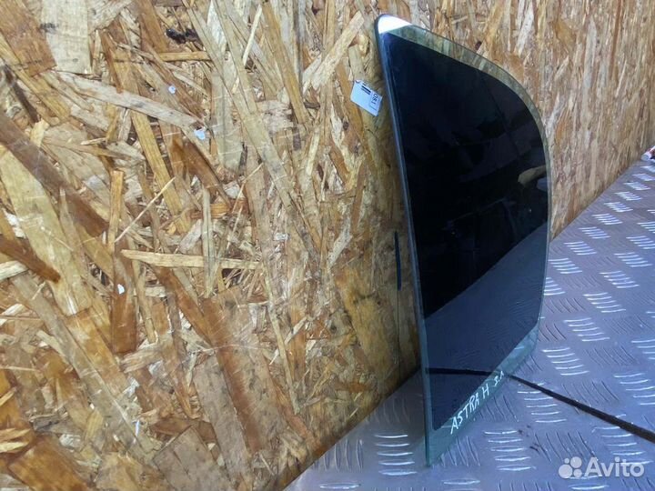 Форточка двери задняя левая Opel Astra H седан 1.6