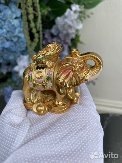 Декоративная статуэтка слон с жабой