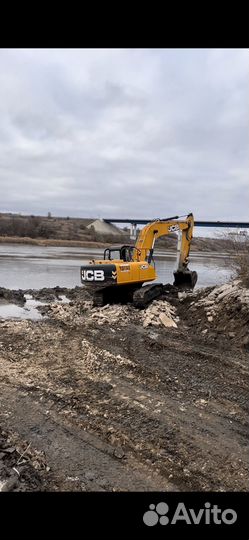 Аренда экскаватор погрузчик JCB