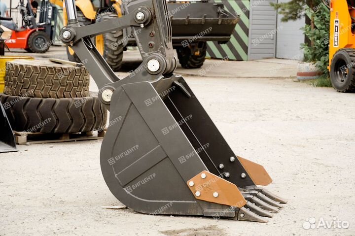 Гусеничный экскаватор Runmax RH230NL, 2023