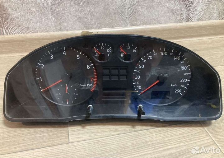 Приборная панель audi a4 b5
