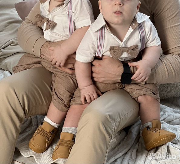 Одежда и обувь для двойни