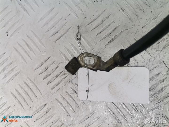 Клемма аккумулятора минус Ford Mondeo 2 1997