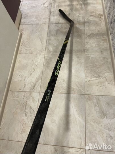 Клюшка хоккейная