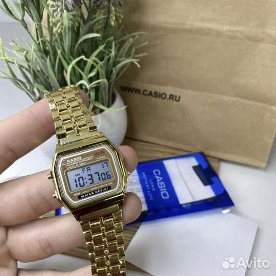 Электронные часы casio