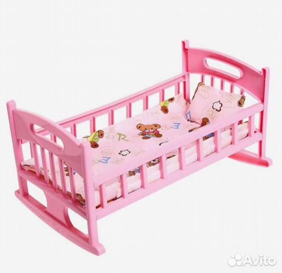 Кроватка для кукол + комплект