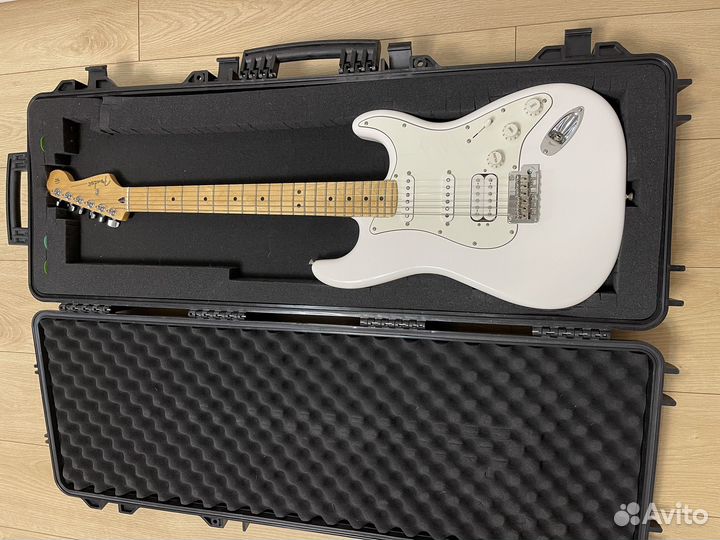 Fender player stratocaster HSS