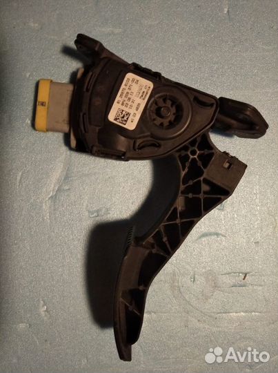 Педаль газа TGA, TGX, TGS, TGL Педаль газа MAN TGA