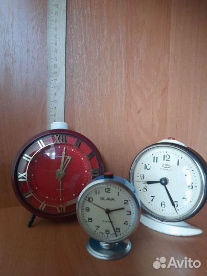 Настольные часы 