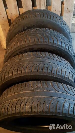 Bridgestone Ice Cruiser 7000 235/65 R17