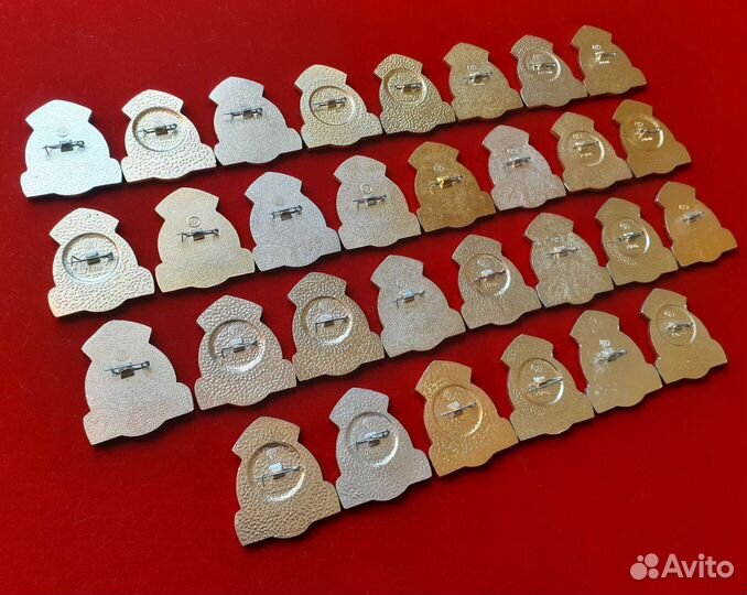 Полный набор детских значков. Герои сказок и мульт