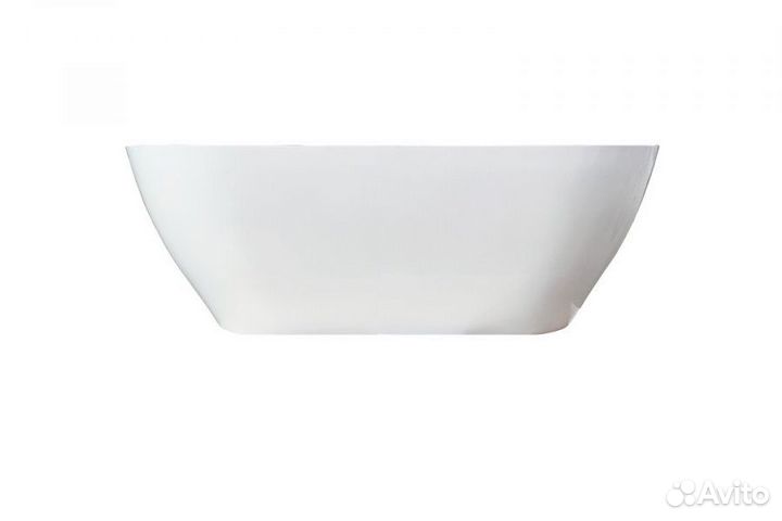 Ванна пристенная из искусственного камня