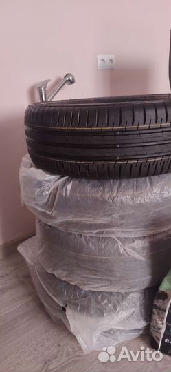 Dunlop SP Sport Maxx 050 215/55 R18 95H