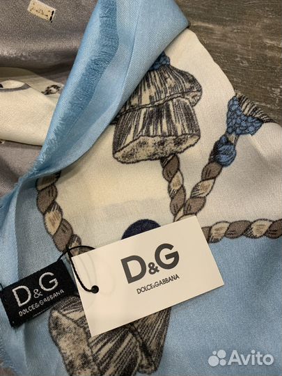 Шерстяной платок шаль DG Dolce Gabbana голубой