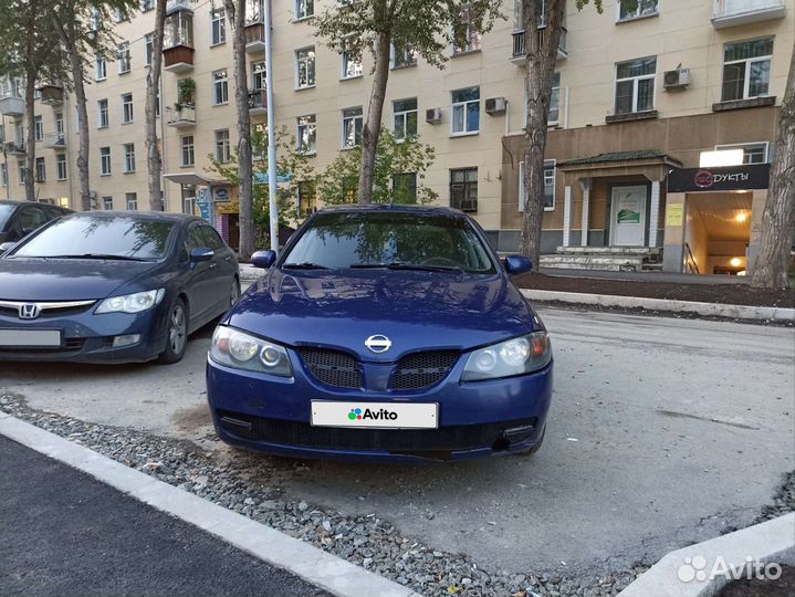 Nissan Almera, 2004