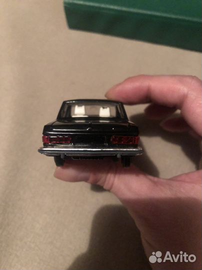 Модель 1:43 Волга 31-02