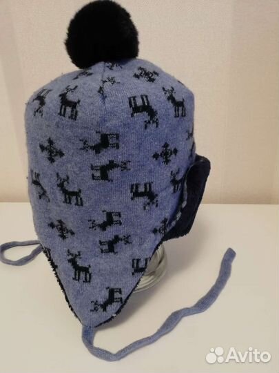 Шапка Tavitta на завязках с помпоном