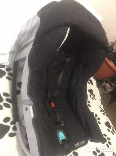 Автомобильное кресло от от 0 до 12 месяцев