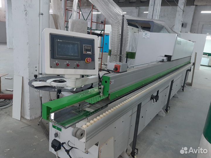 Кромкооблицовочный станок WoodTec EdgeMatic 600