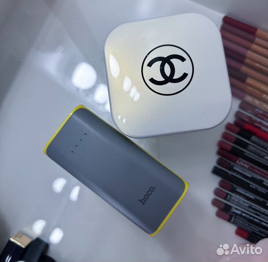 Power Bank зарядка портативная 10400 и 5200