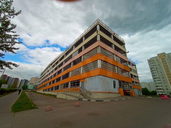 Машиноместо, 16 м²
