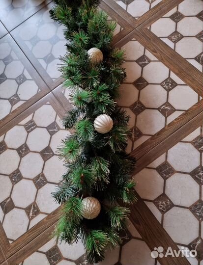 Хвойная гирлянда Holiday Classics